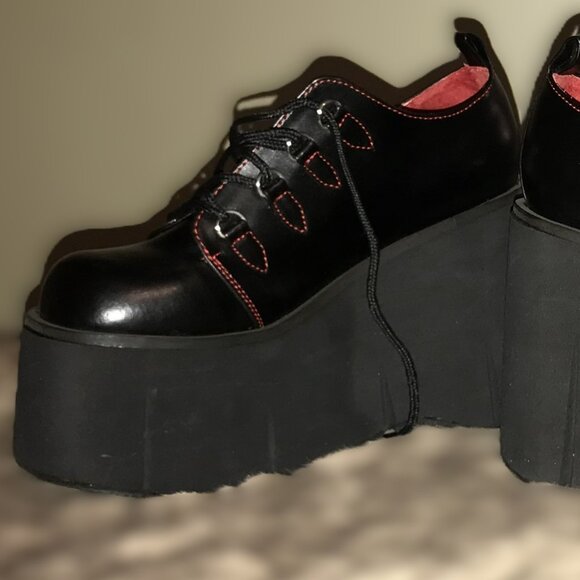 Demonia KERA-15 - Rare 2010 -Oxford Platform - Black w/Red- Lace-Up - NEW in Box - Picture 4 of 16